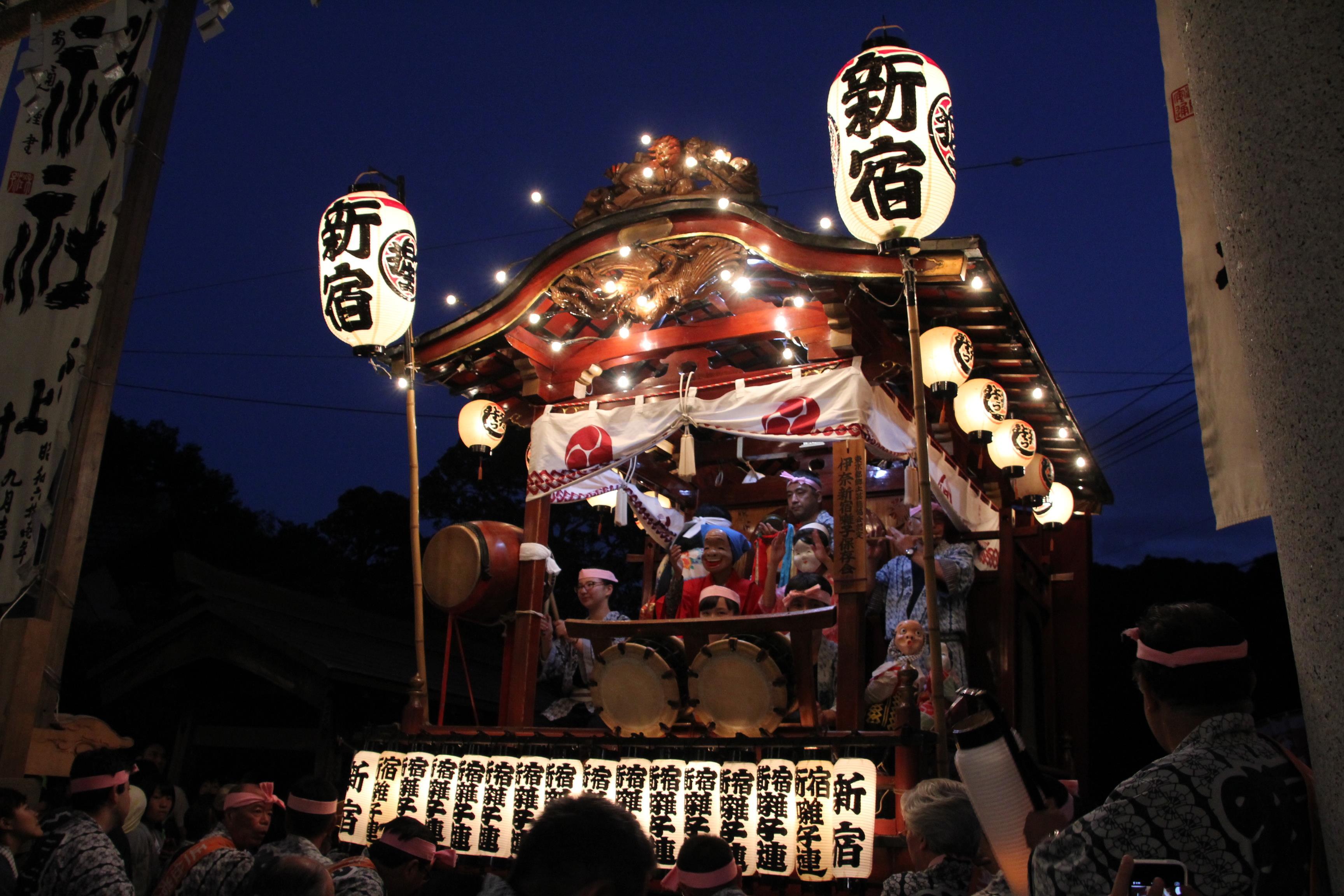 正一位岩走神社例大祭（伊奈の祭り）の紹介ページへ移ります
