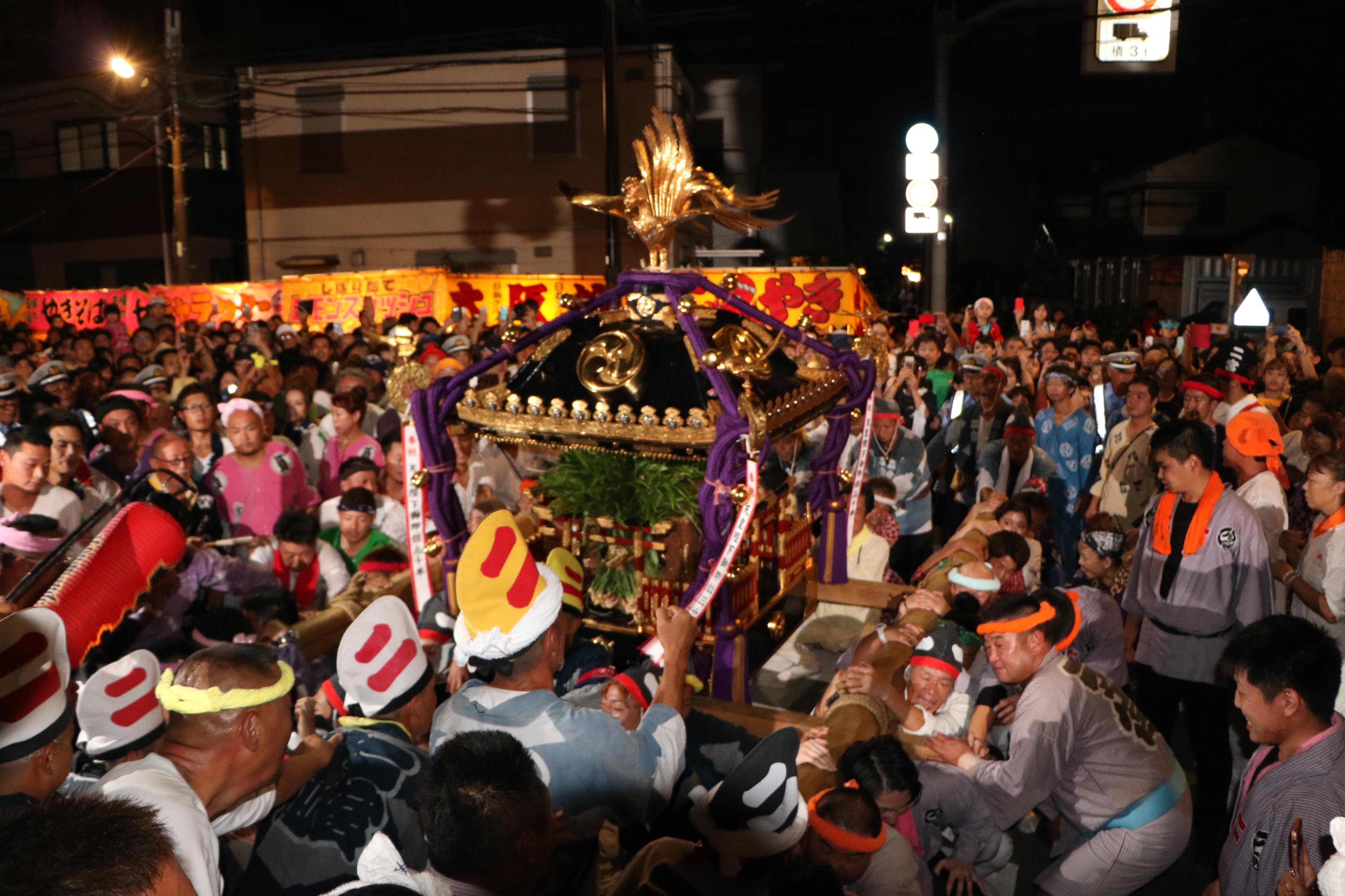 二宮神社秋季例大祭（生姜祭り）の紹介ページに移ります
