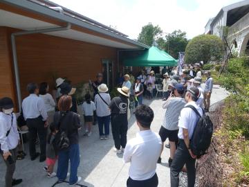 植栽前のレクチャー